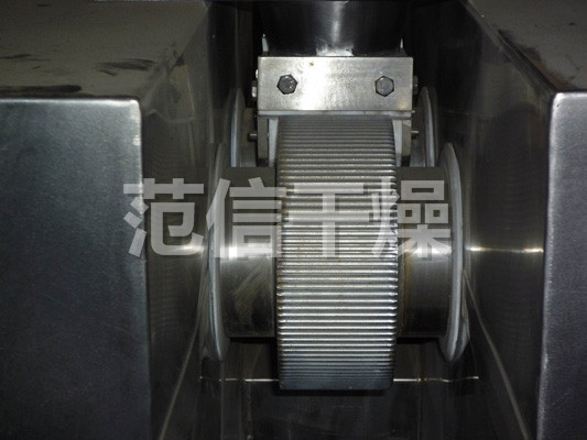 GZL系列干法辗压造粒机